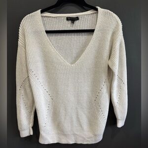 Banana Republic Cream V-Neck Knit Sweater